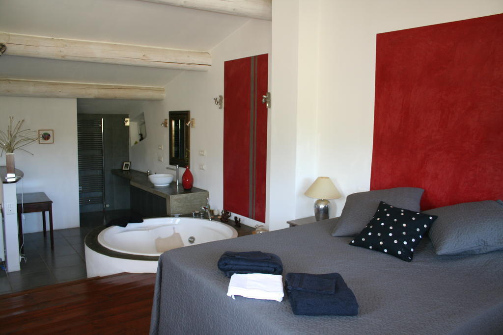 La Salamandre Bleue Villa Chantemerle-lès-Grignan Room photo