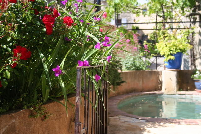 La Salamandre Bleue Villa Chantemerle-lès-Grignan Exterior photo